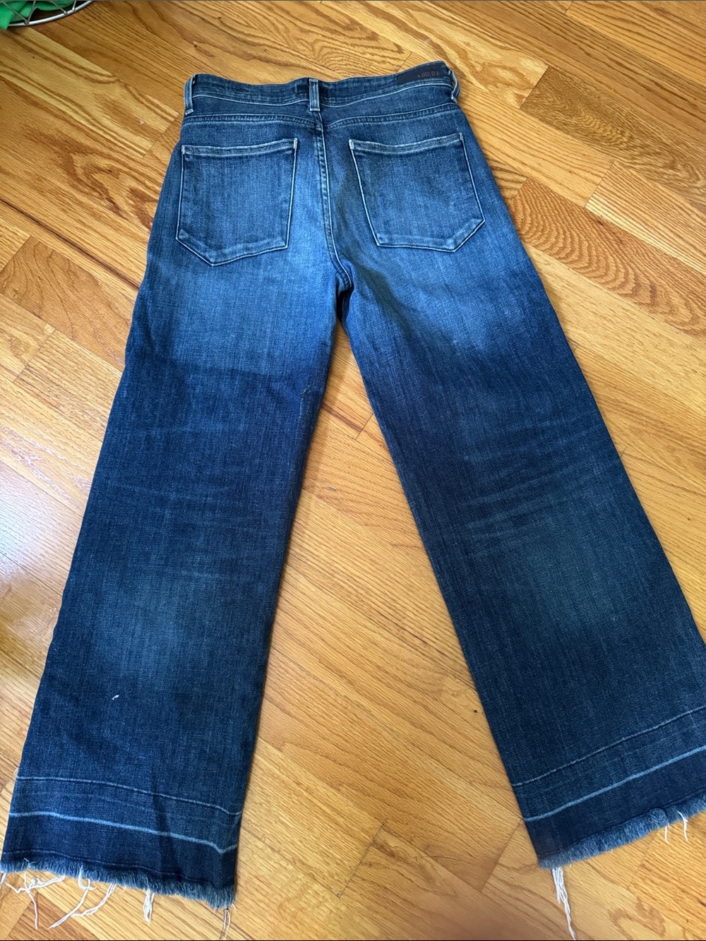 Agolde Wide Leg Flare Jeans in Medium Blue Wash - Picture 5 of 6